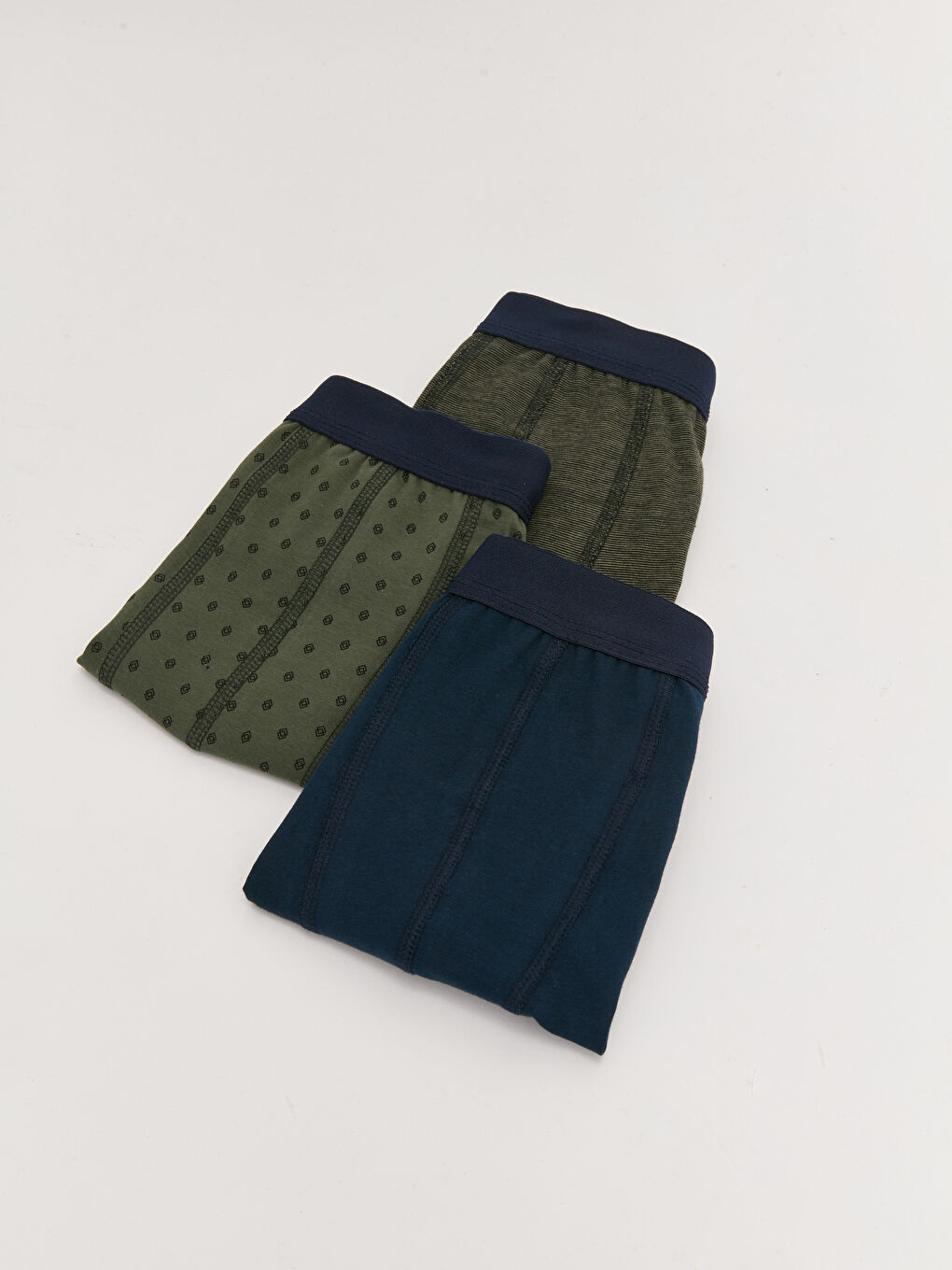 სტანდარტული ჭრა ბამბის ელასტიური მამაკაცის ბოქსერი 3-ცალიანი პაკეტი-1