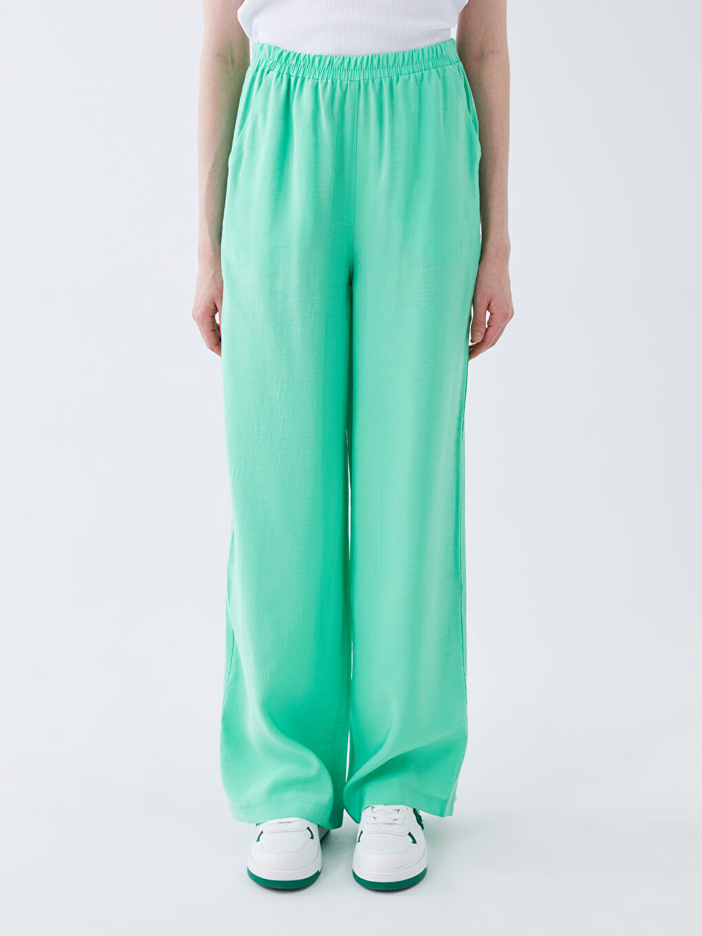 Yeşil Beli Lastikli Düz Aerobin Kadın Pantolon-4