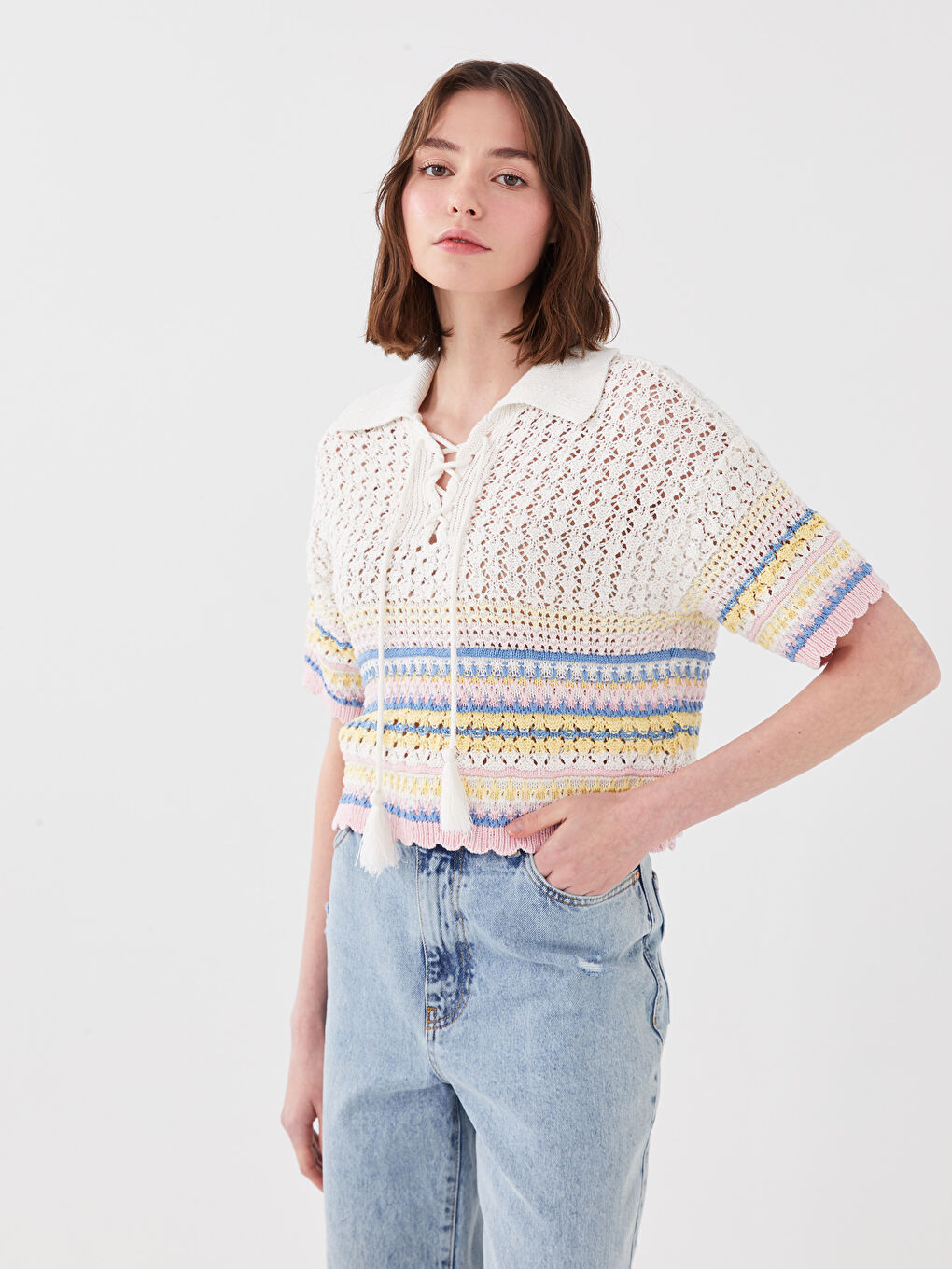 Ekru Polo Yaka Desenli Kısa Kollu Kadın Triko Kazak-1