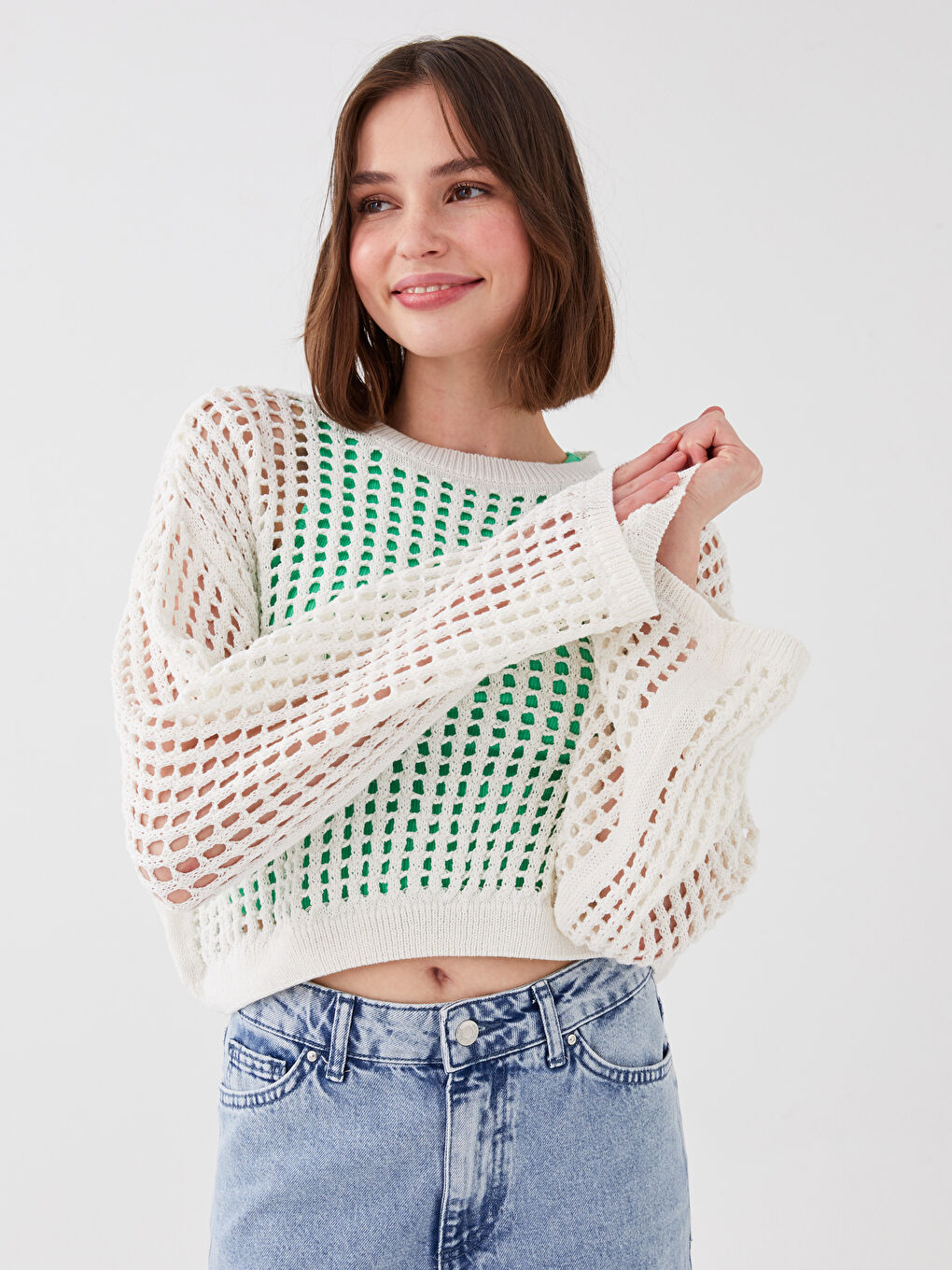 Ekru Bisiklet Yaka Kendinden Desenli Uzun Kollu Crop Kadın Triko Kazak-1