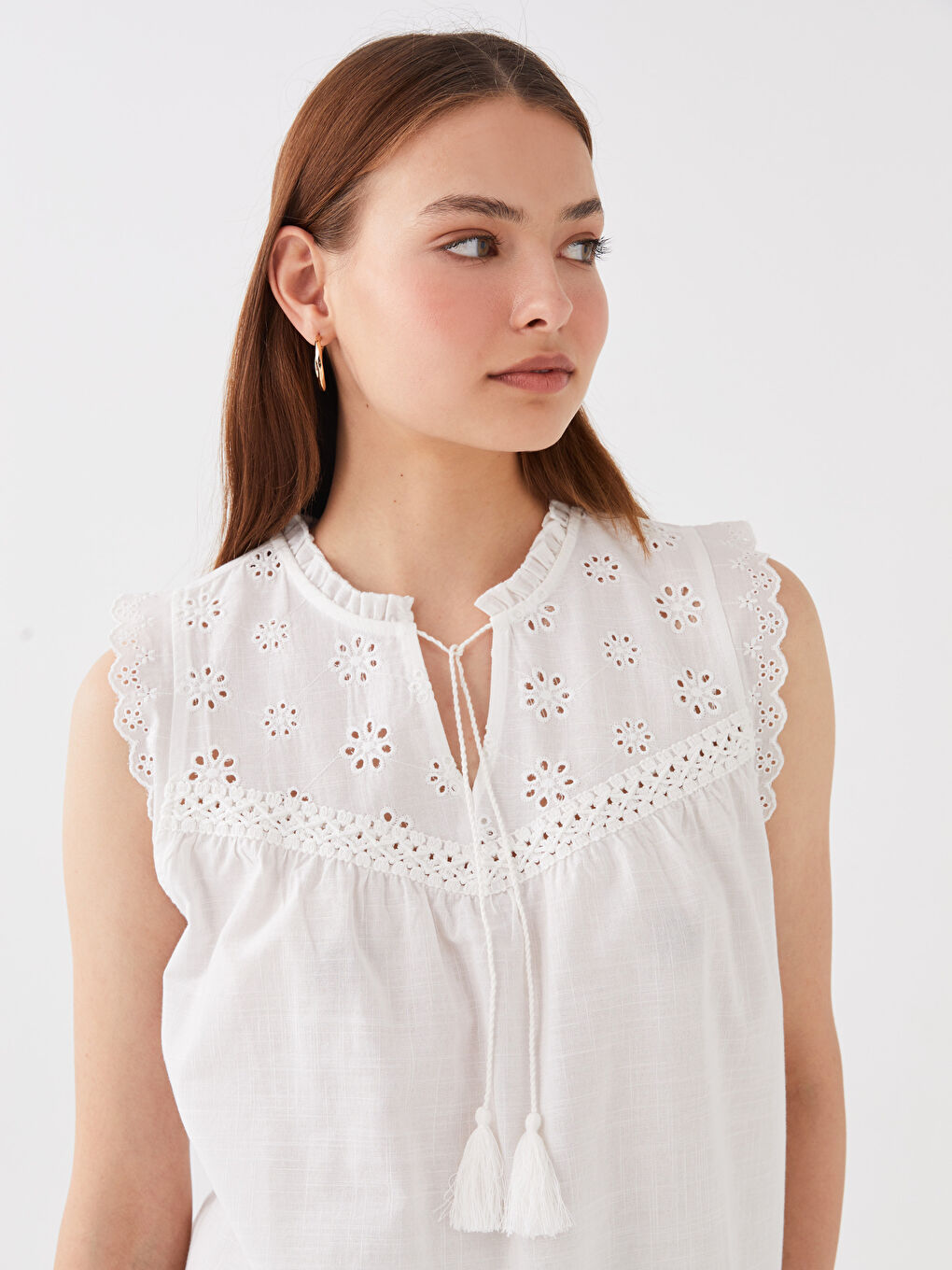 Women's Tie Collar Embroidered Poplin Blouse-1