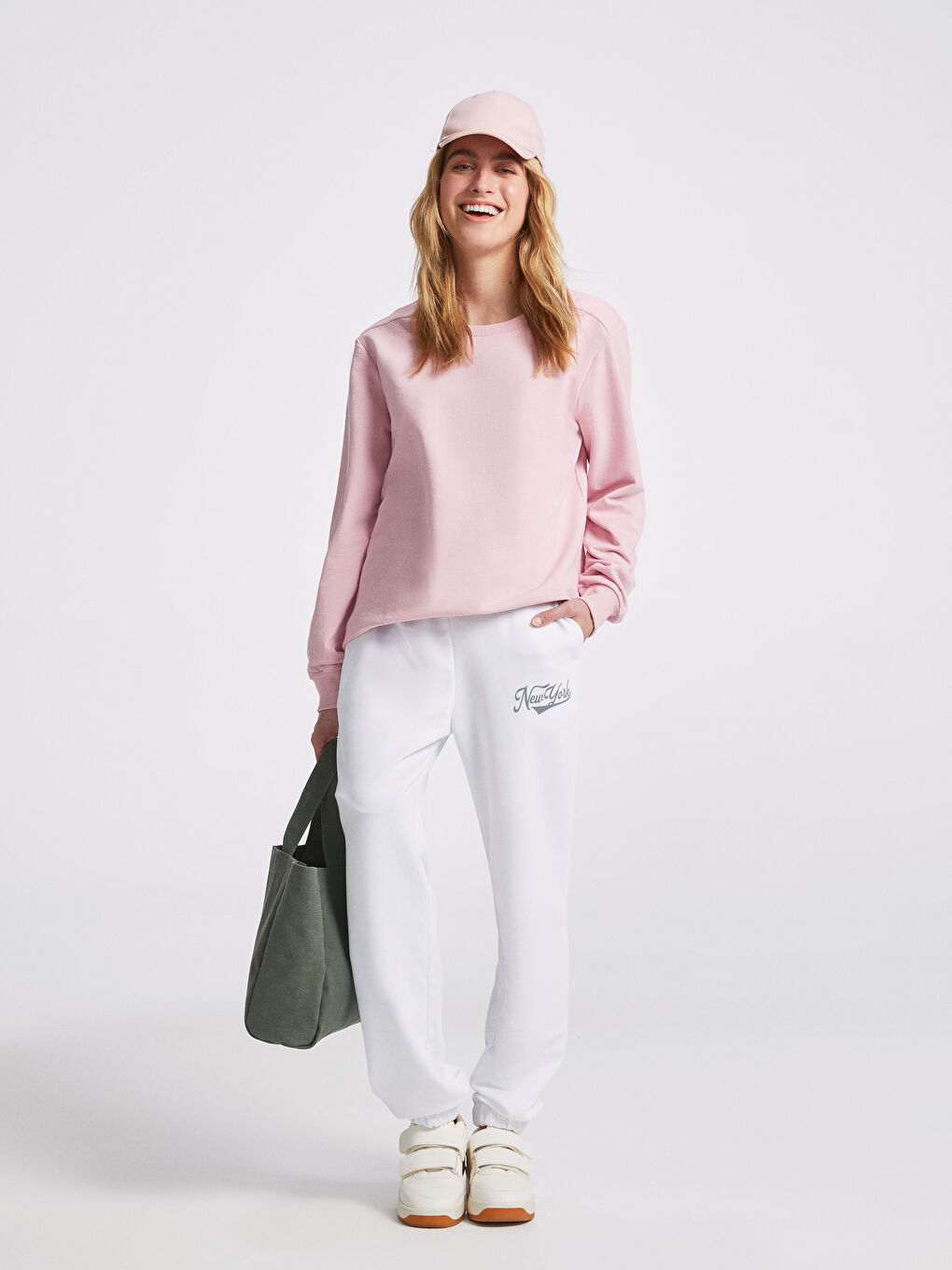 Beyaz Beli Lastikli Baskılı Kadın Jogger Eşofman Altı