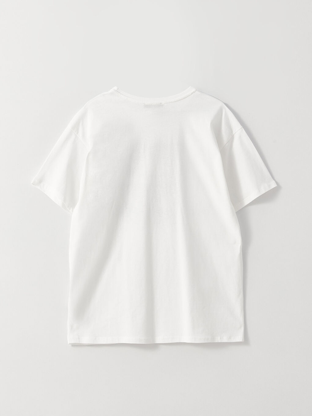 Beyaz Bisiklet Yaka Baskılı Kısa Kollu Kadın Tişört-6