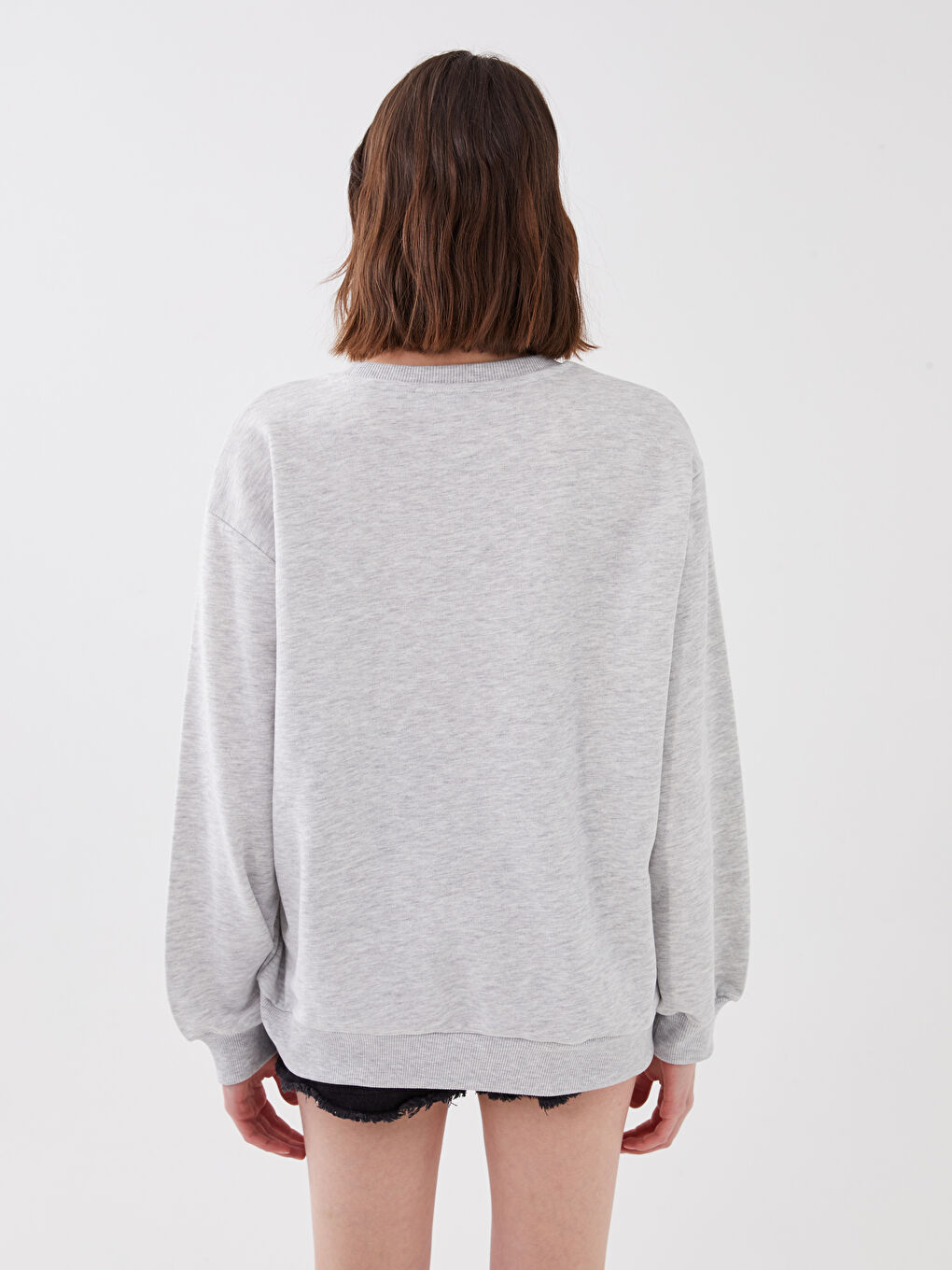 Gri Bisiklet Yaka Baskılı Uzun Kollu Kadın Sweatshirt-4