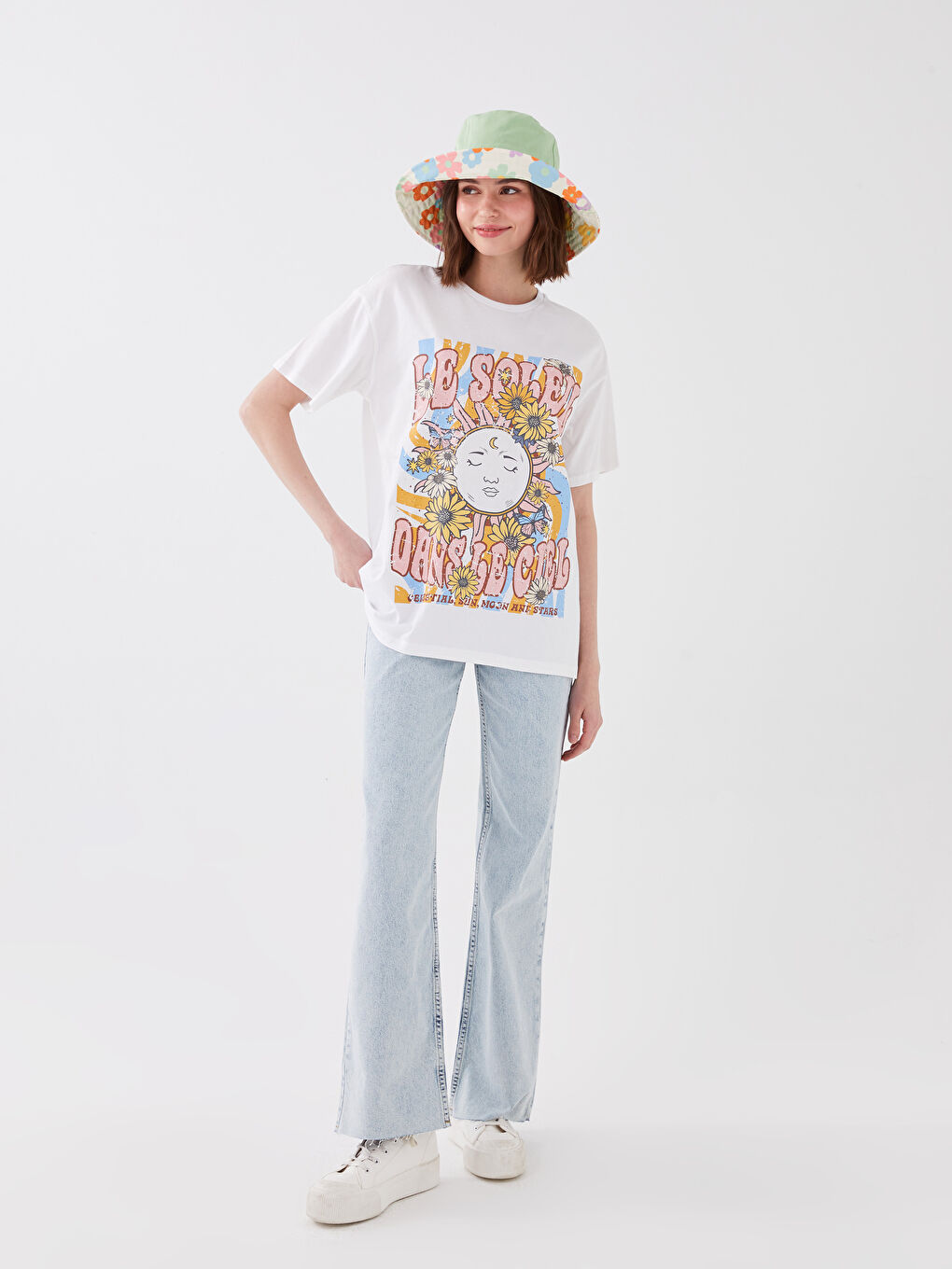 Beyaz Bisiklet Yaka Baskılı Kısa Kollu Kadın Tişört-2