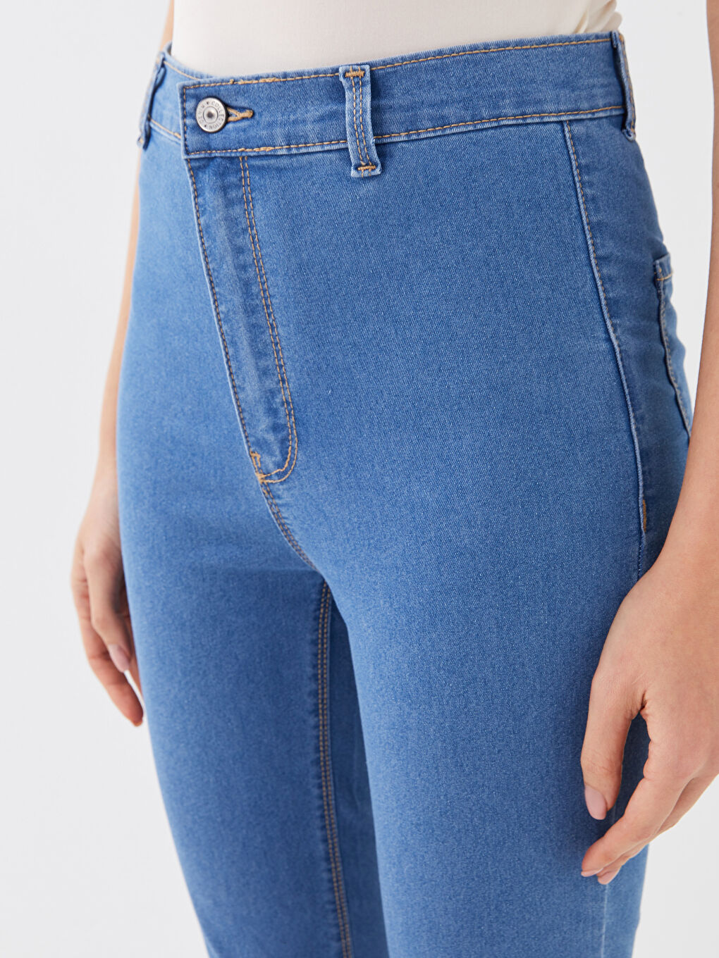 LCWAIKIKI Basic High Waisted Straight Fit Women's Jeans -S3EN91Z8-311