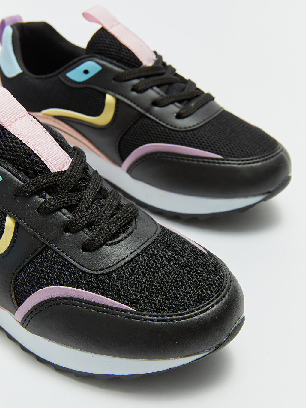 Laced Color Block Girls' Sneakers-2