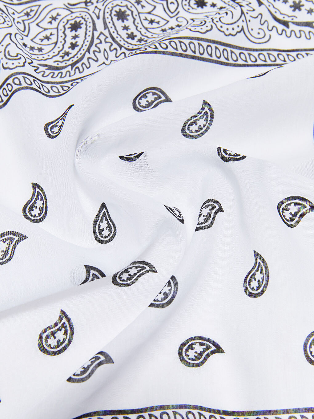 Beyaz Desenli Kadın Bandana-7