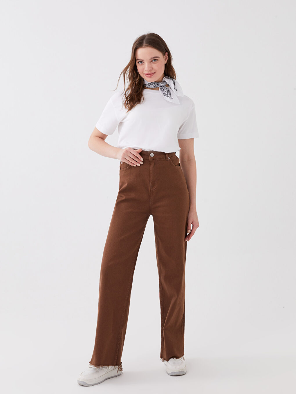 Beyaz Desenli Kadın Bandana-1