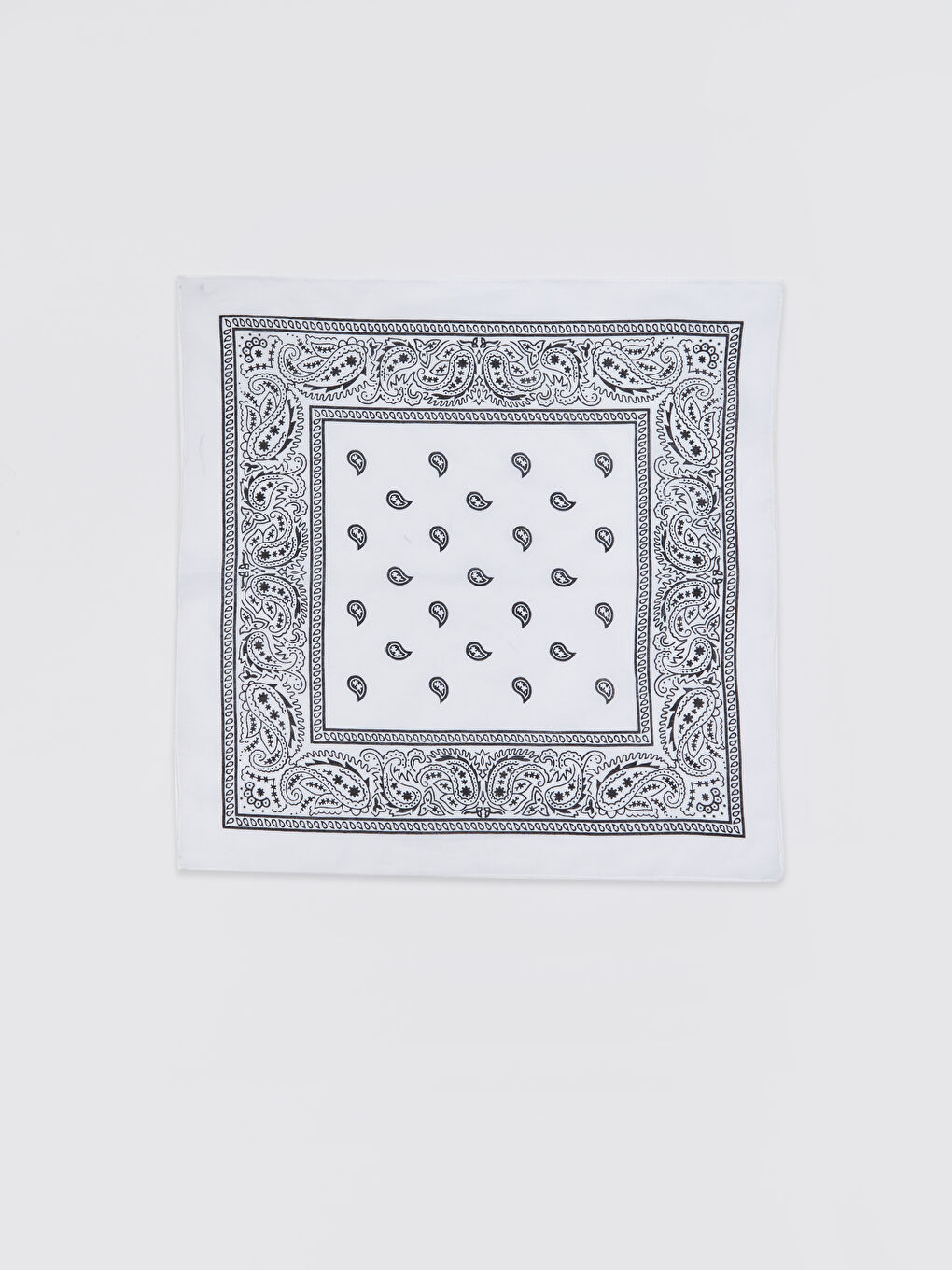 Beyaz Desenli Kadın Bandana-5