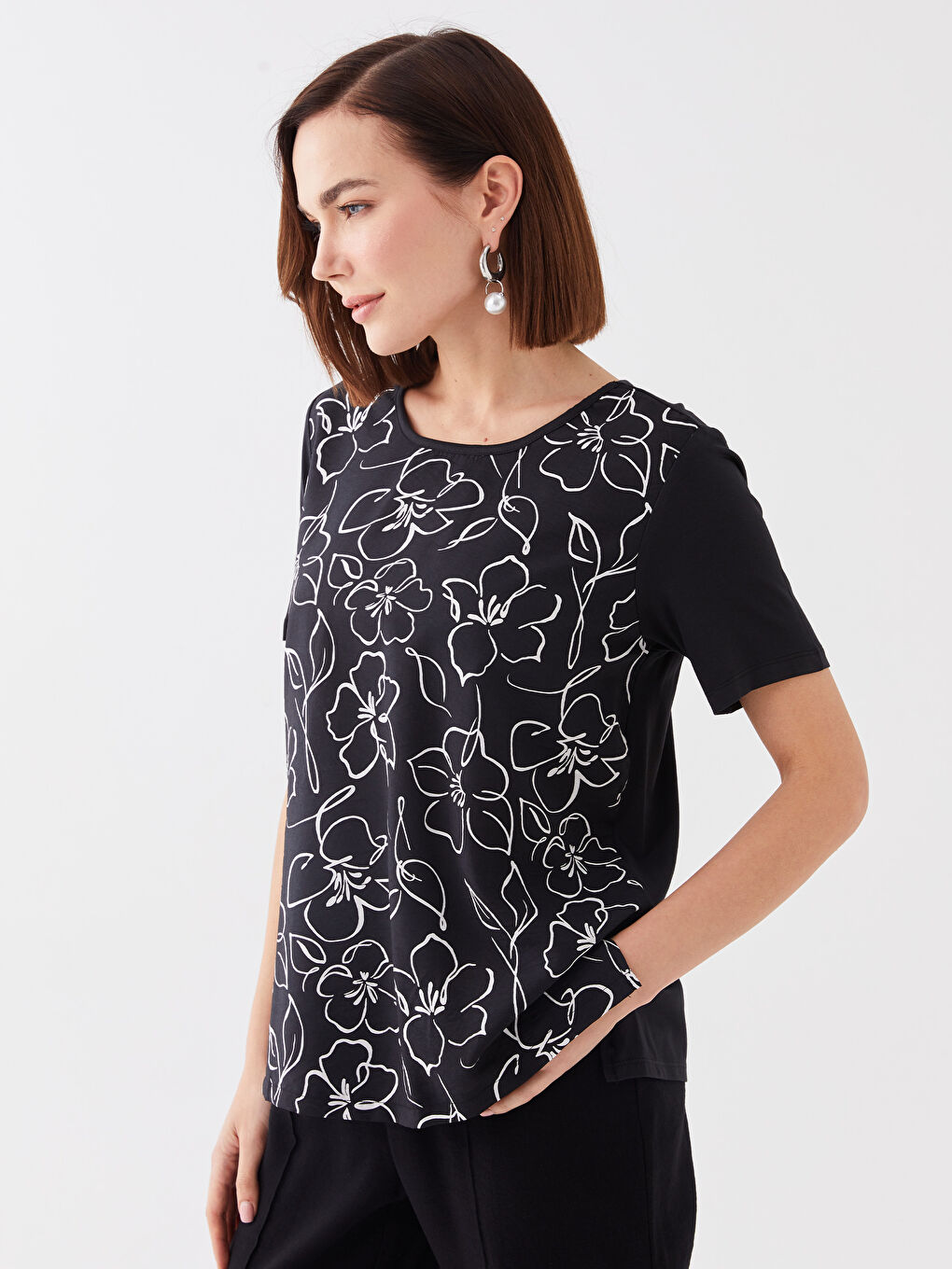 LCW Grace Crew Neck Floral Short Sleeve Women's T-Shirt -S3EQ44Z8-CVL