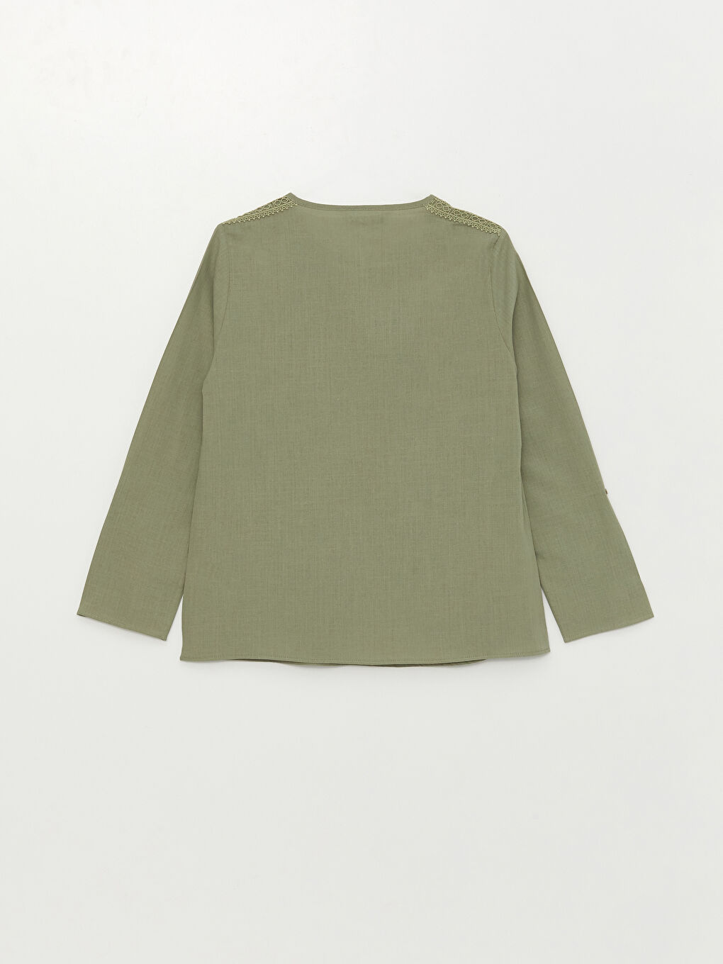 Yeşil Kaçık Yaka Dantel Detaylı Uzun Kollu Kadın Bluz-6