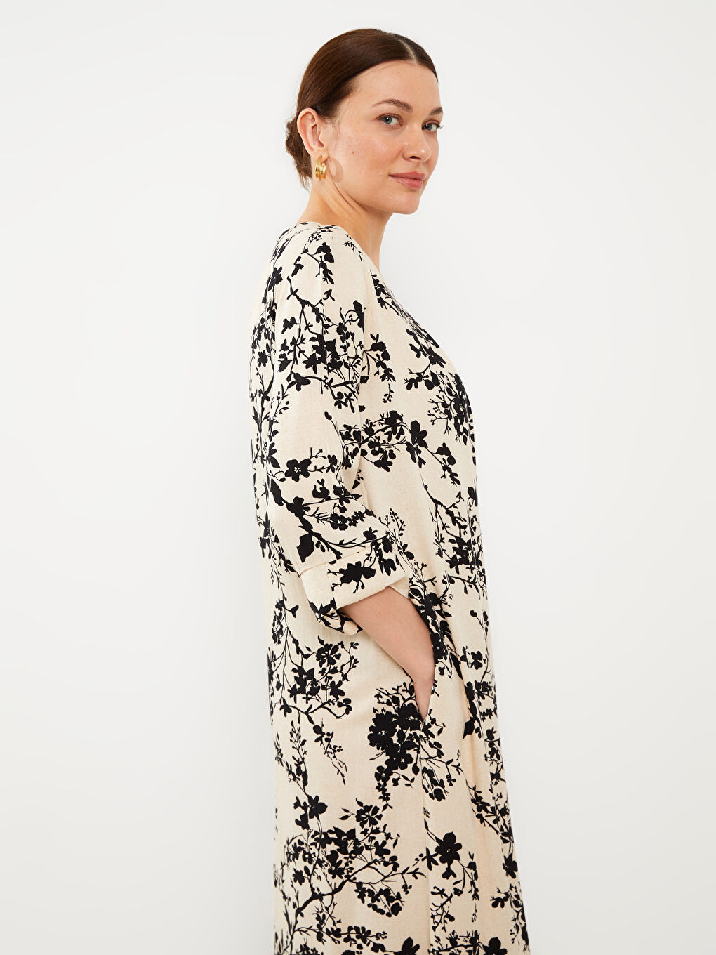 Siyah Bisiklet Yaka Çiçekli A Kesim Kadın Elbise-2