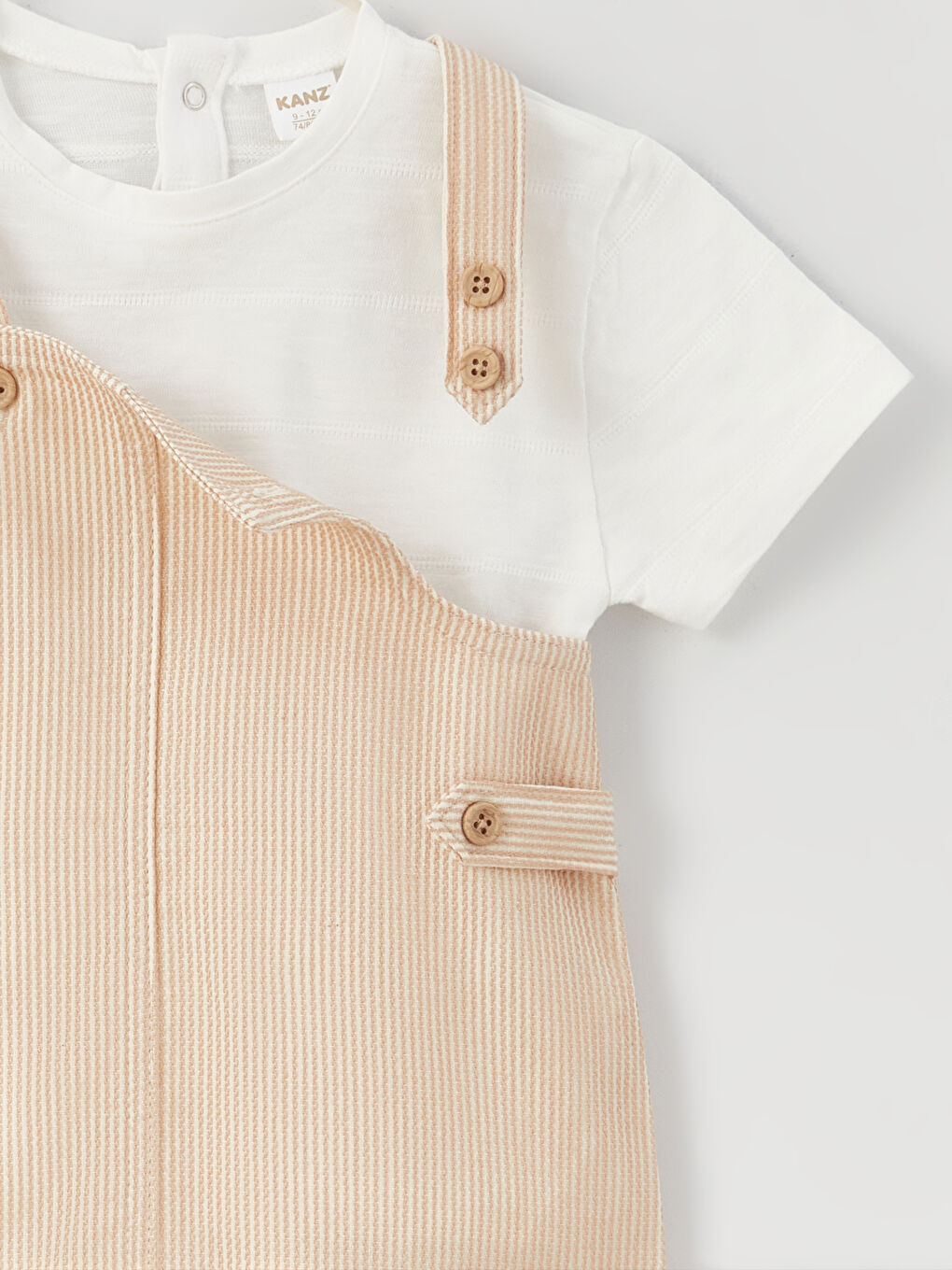 تيشيرت بياقة دائرية وكم قصير للأولاد الرضع مع سالوبيت - طقم من قطعتين-8