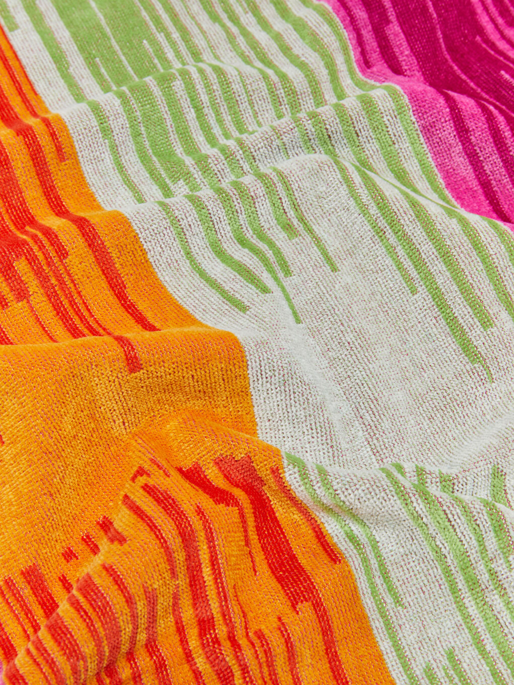 Çizgili Kadın Plaj Havlusu-2