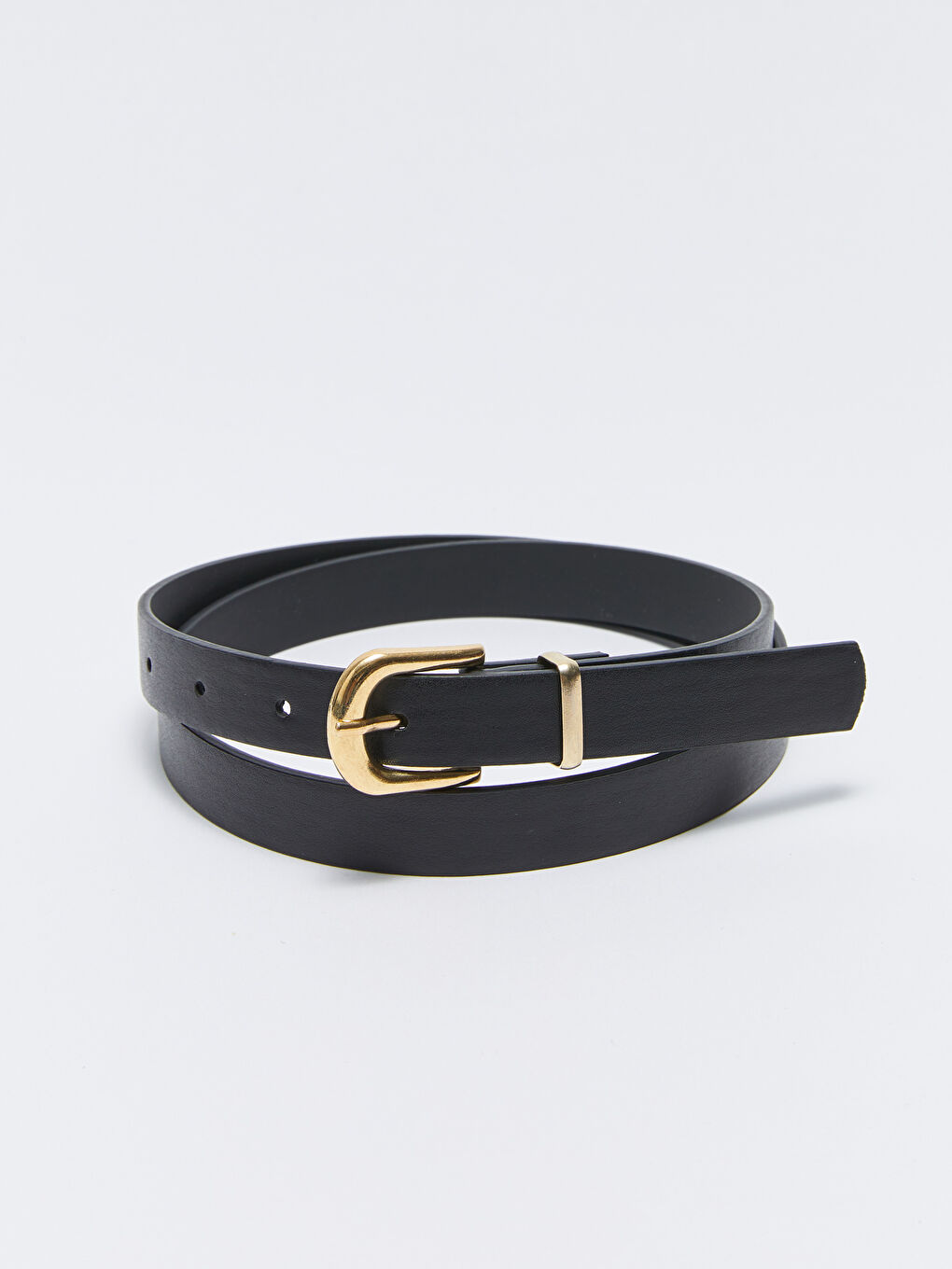 Siyah Deri Görünümlü Kadın İnce Kemer