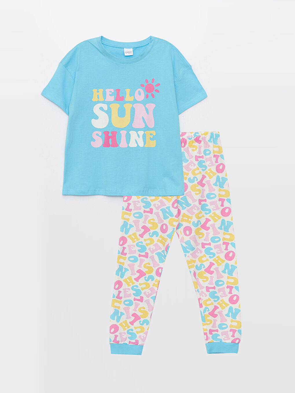 طقم بيجامة للبنات بياقة دائرية كم قصير مطبوع