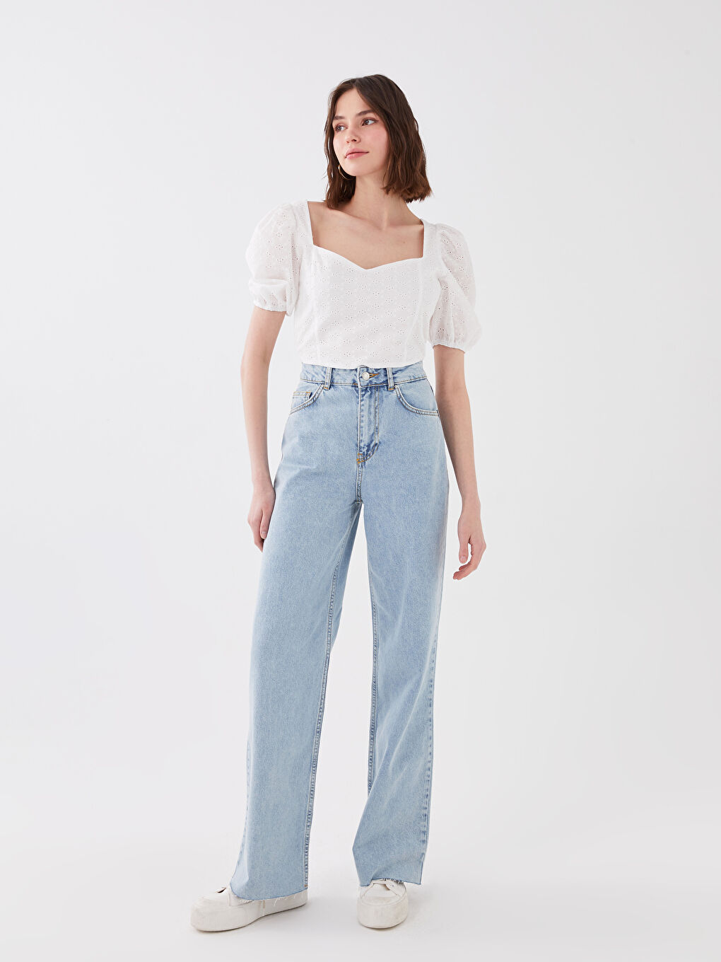 Әйелдерге арналған жүрек пішінді жаға өз өрнекті баллон жең қысқартылған блузка-3