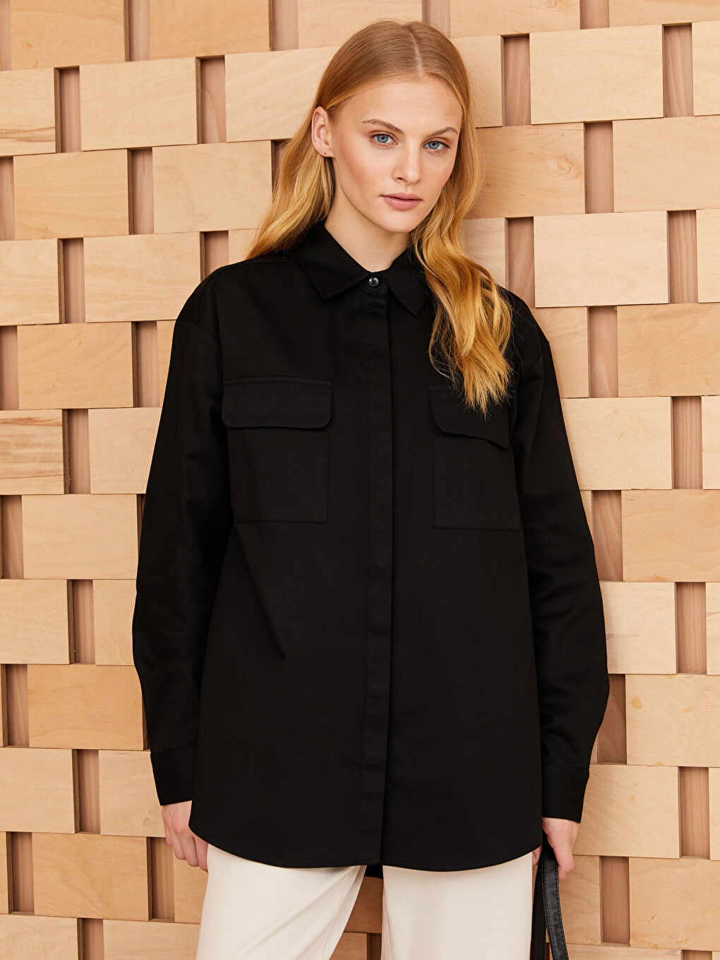 Siyah Düz Uzun Kollu Gabardin Kadın Gömlek Tunik