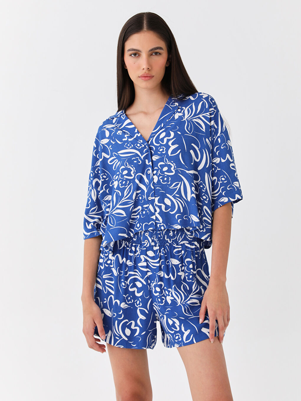 LCW Vision Chemise Oversize à Manches Courtes à Motifs pour Femmes -S3EU87Z8-LQQ