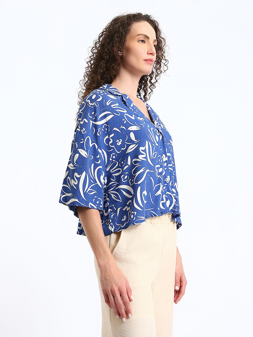 LCW Vision Chemise Oversize à Manches Courtes à Motifs pour Femmes -S3EU87Z8-LQQ