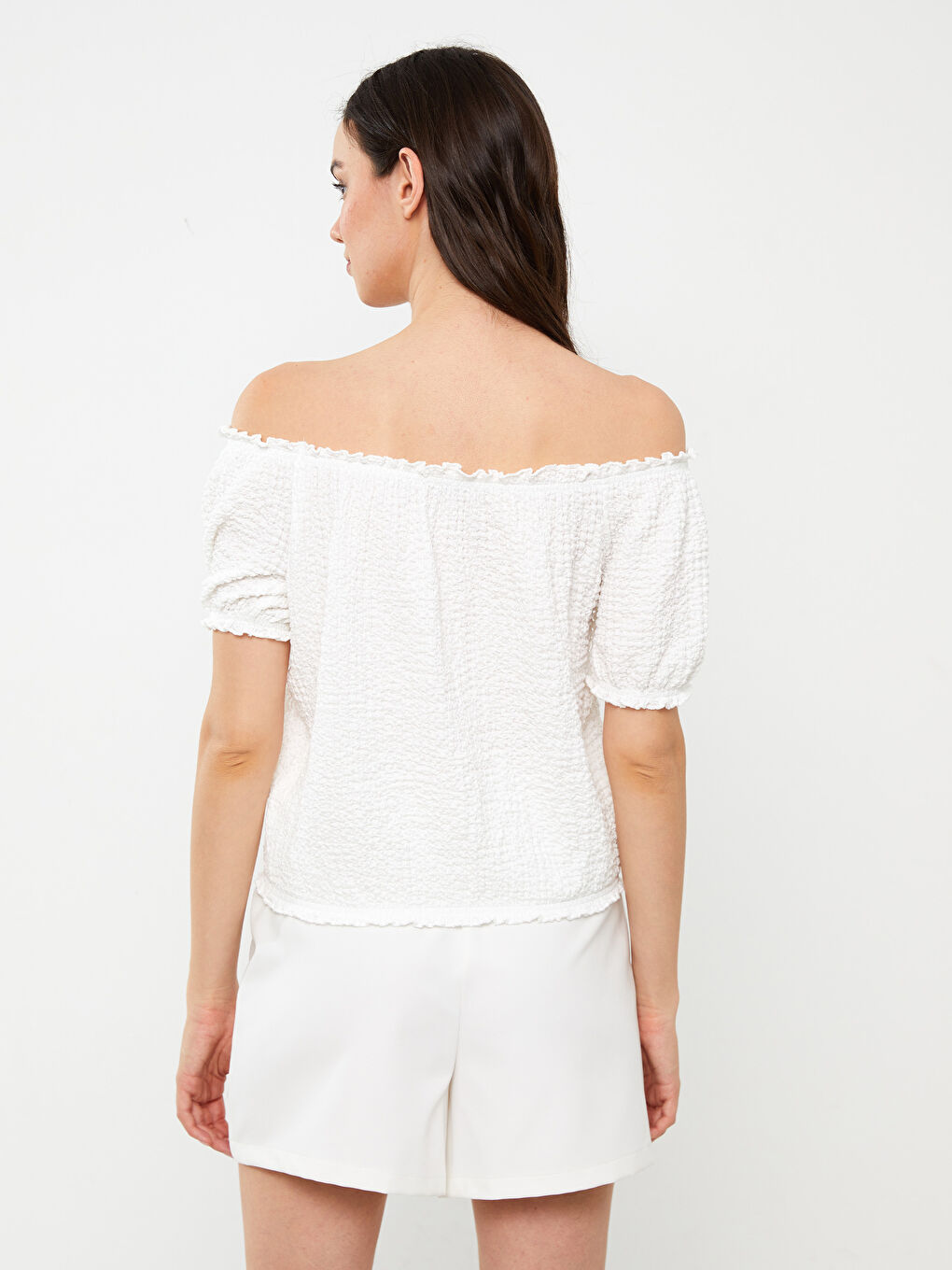 Ekru Kayık Yaka Kadın Bluz-4