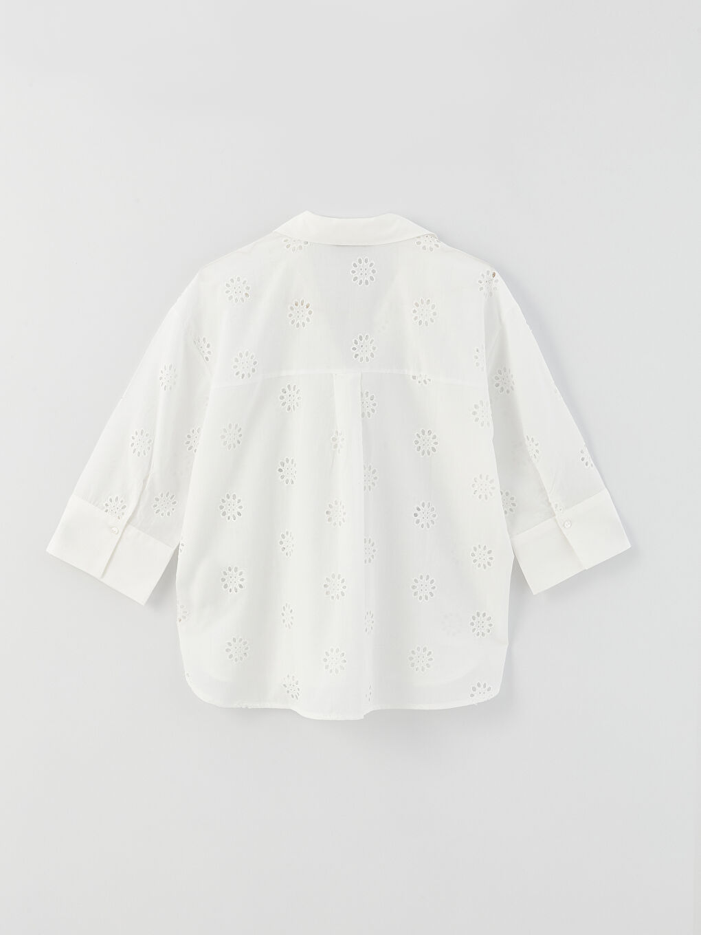 قميص واسع مخرّم تريكو للسيدات-6