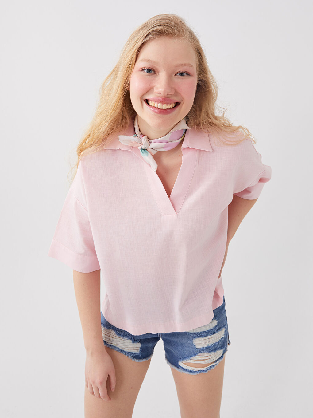 Pembe Gömlek Yaka Düz Kısa Kollu Oversize Kadın Bluz