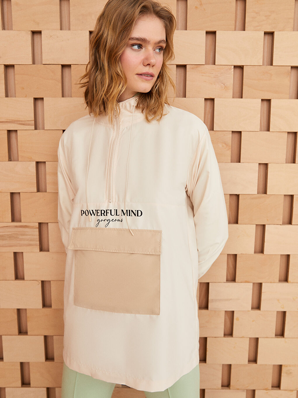 Tunică cu glugă imprimată cu mânecă lungă pentru femei-1