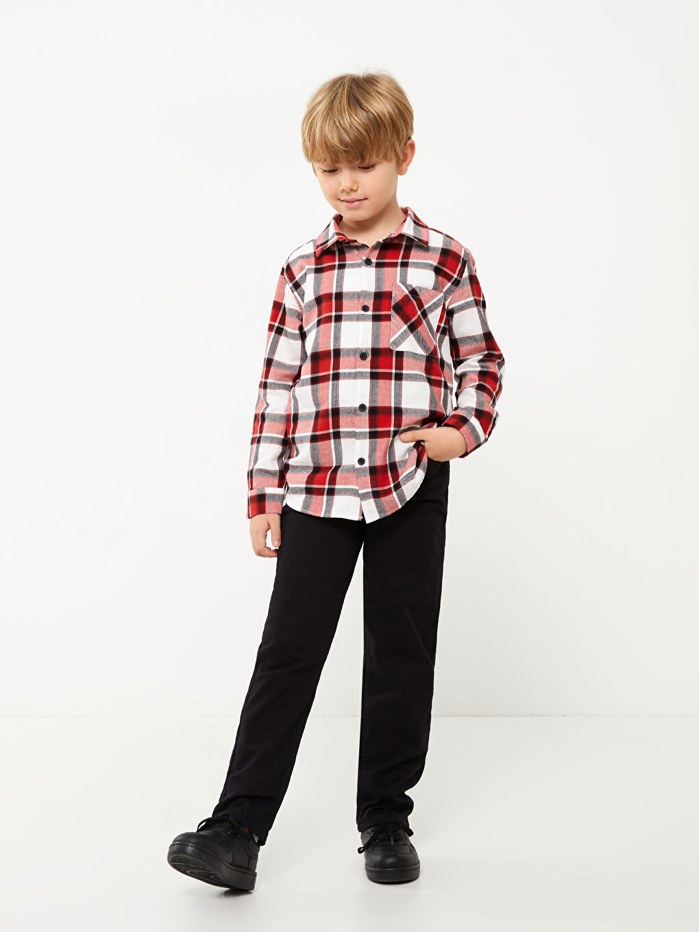 Siyah Beli Ayarlanabilir Lastikli Erkek Çocuk Pantolon