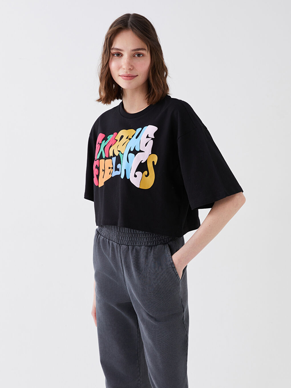 Haut Court Imprimé à Manches Courtes pour Femmes avec Col Rond-1