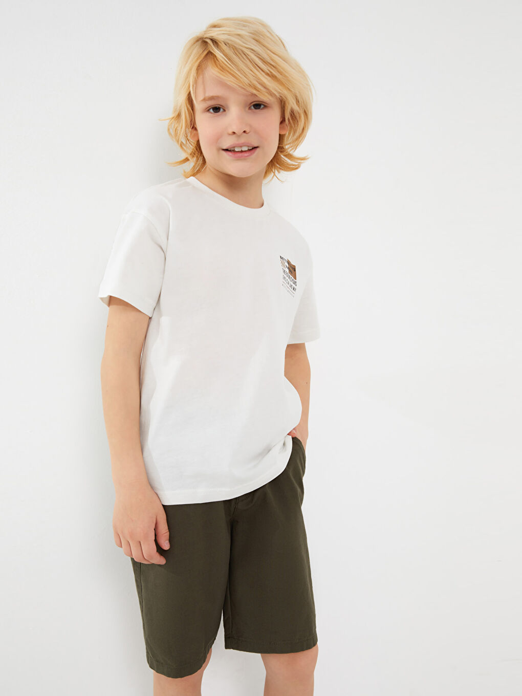 Relaxed Fit Crew Neck Printed Boys' T-Shirt-1