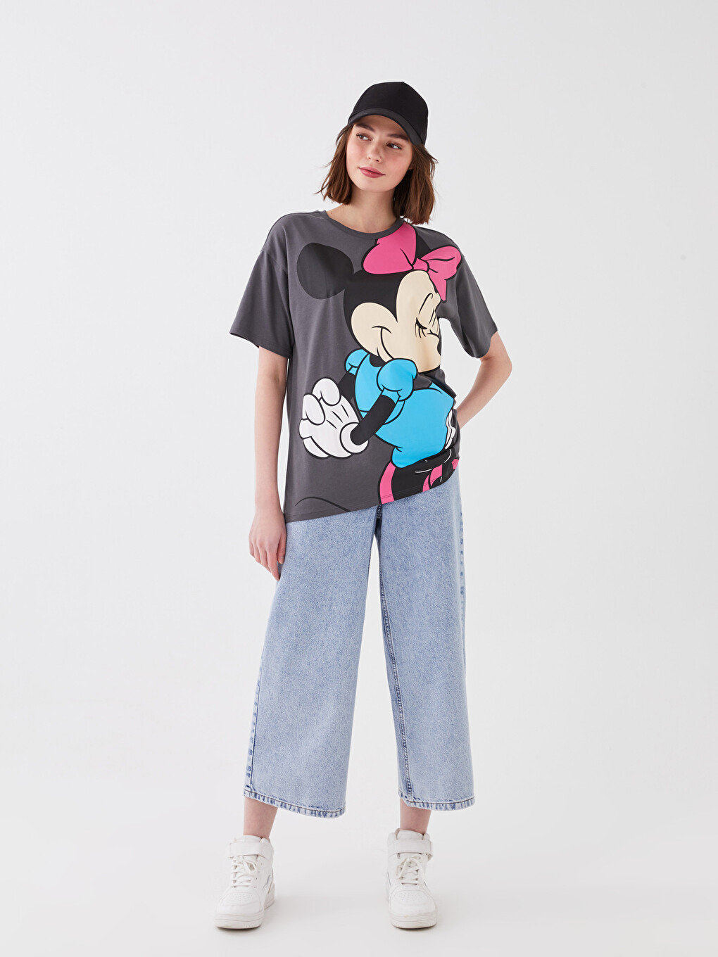 みー(*´-`) XSIDE Bisiklet Yaka Minnie Mouse Baskılı Kısa Kollu Kadın Tişört