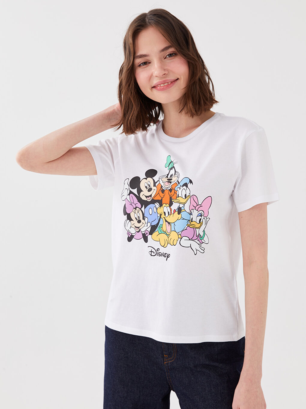 Beyaz Bisiklet Yaka Mickey Mouse Baskılı Kısa Kollu Kadın Tişört-1