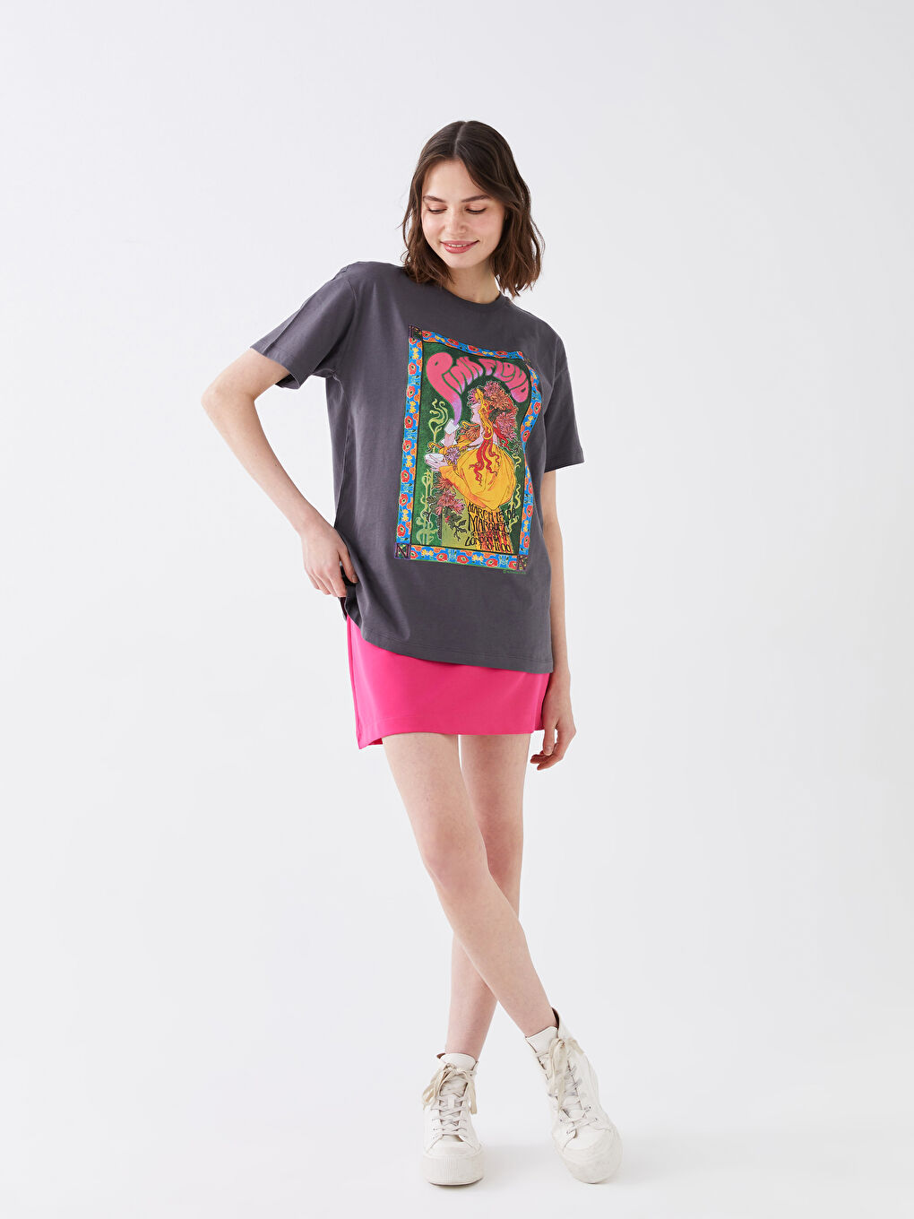 XSIDE Crew Neck Pink Floyd Printed Short Sleeve Women's T-Shirt -S3FB04Z8-RFL