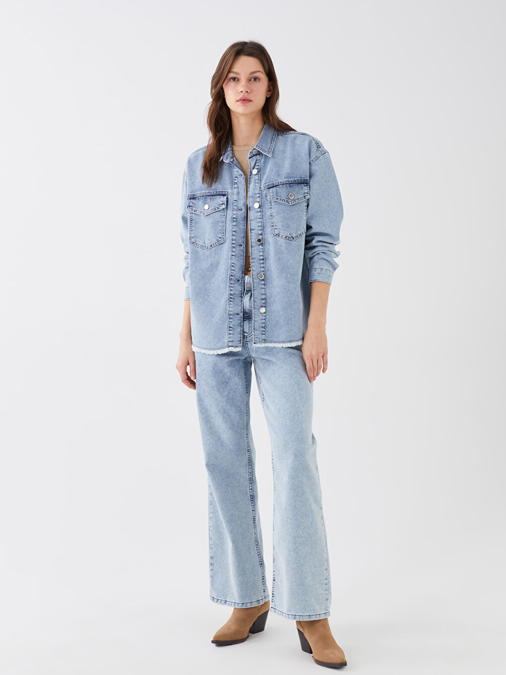 Plain Long Sleeve Oversize Women's Denim Shirt-2