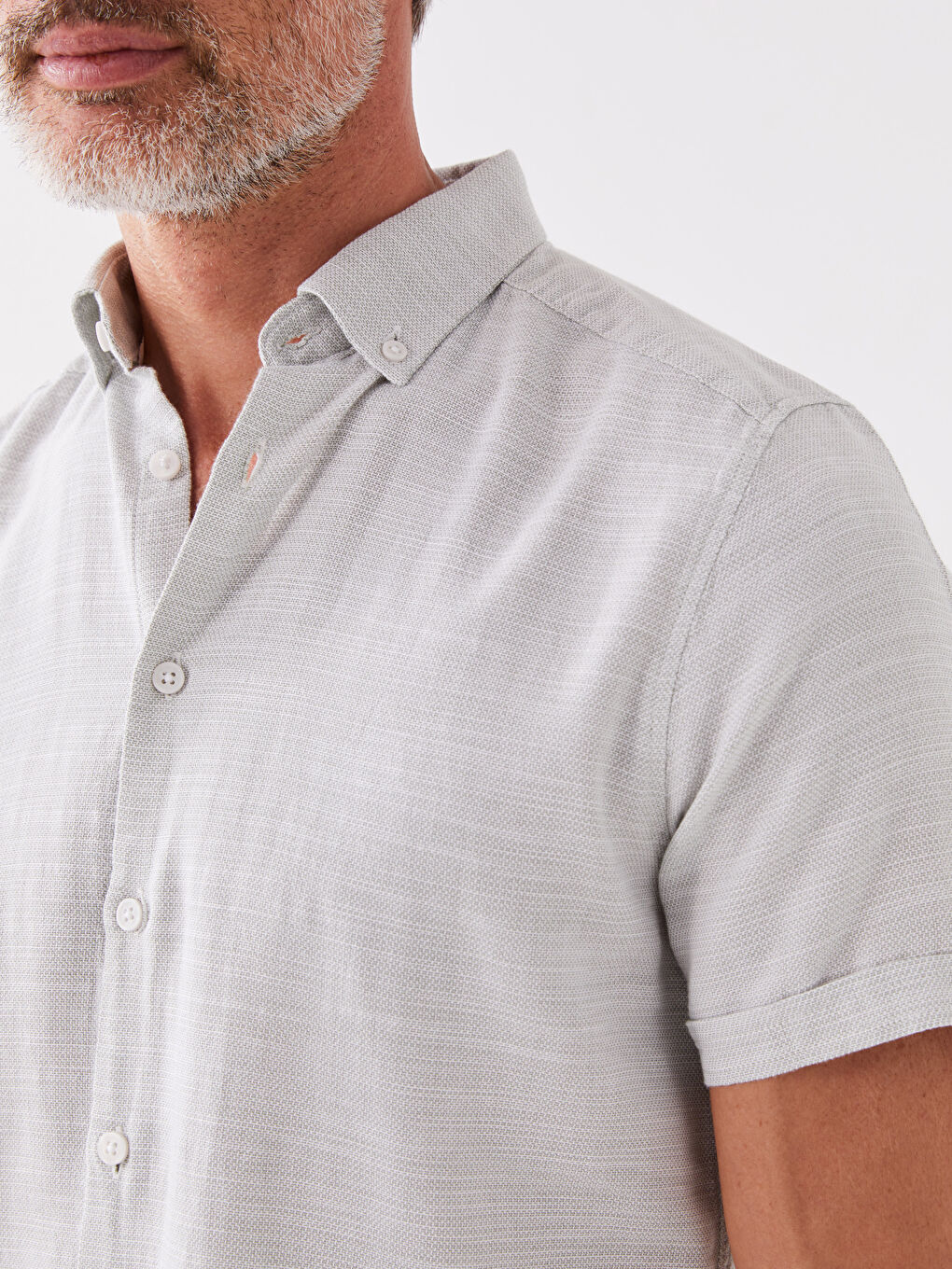 ерлерге арналған добби матасынан жасалған тар пішімді қысқа жеңді жейде-3