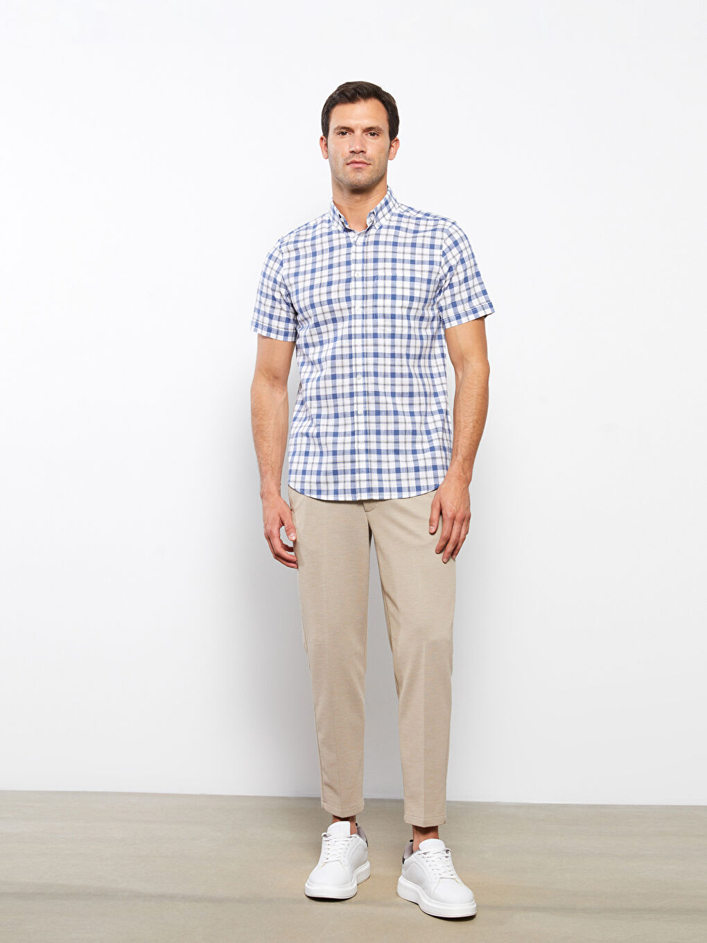 Beyaz Regular Fit Kısa Kollu Ekose Poplin Erkek Gömlek-1