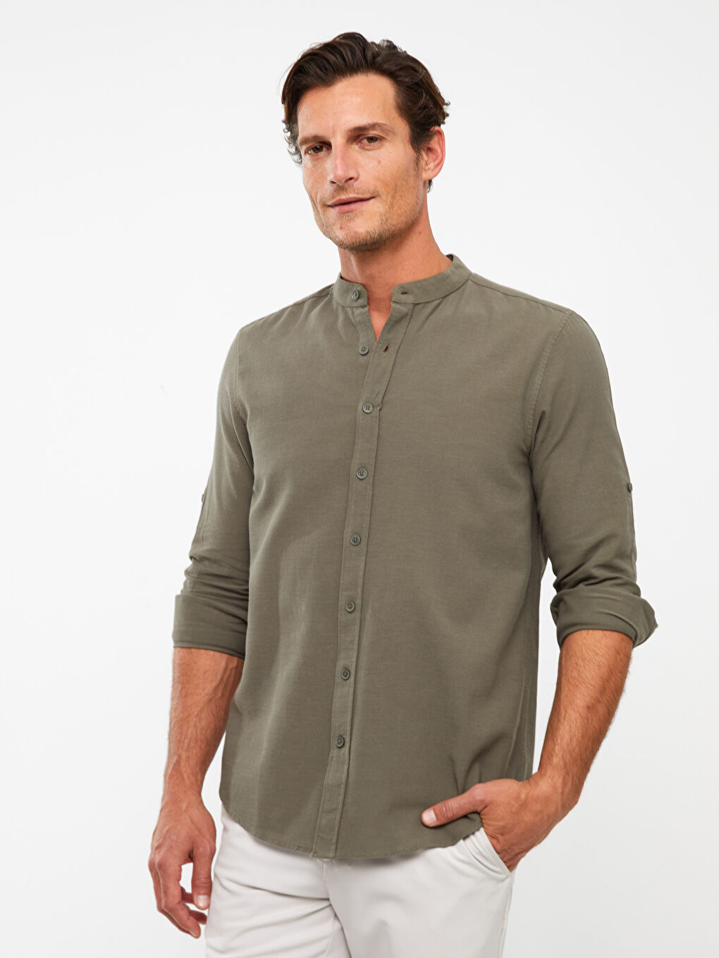 قميص رجالي كم طويل بقماش دوبي بقصة عادية