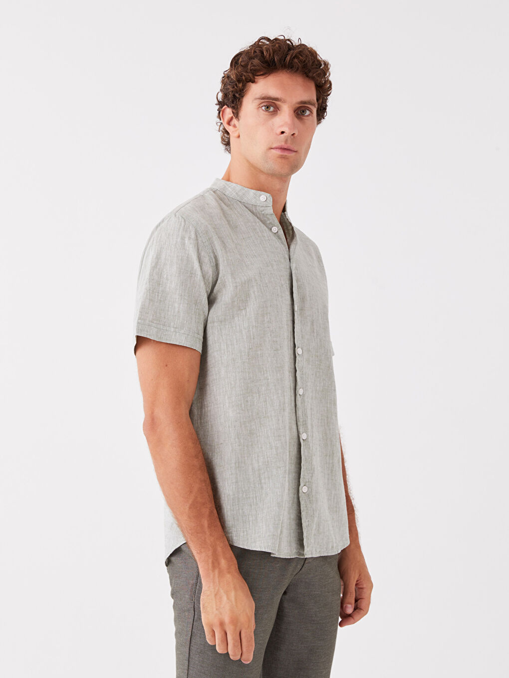 قميص رجالي كم قصير بقماش خليط كتان بقصة عادية-1