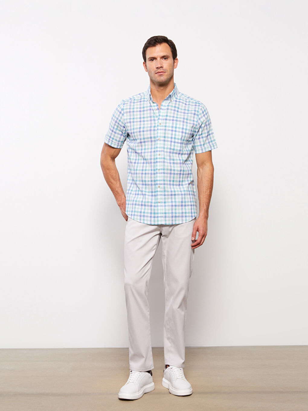 Chemise Écossais à Manches Courtes pour Hommes Ajustée Régulière-1