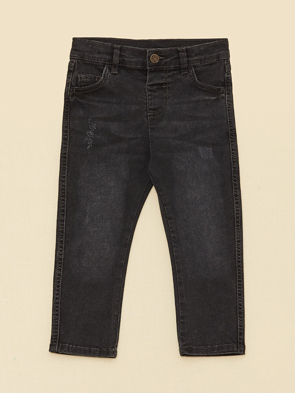 جينز أساسي للأولاد الرضع