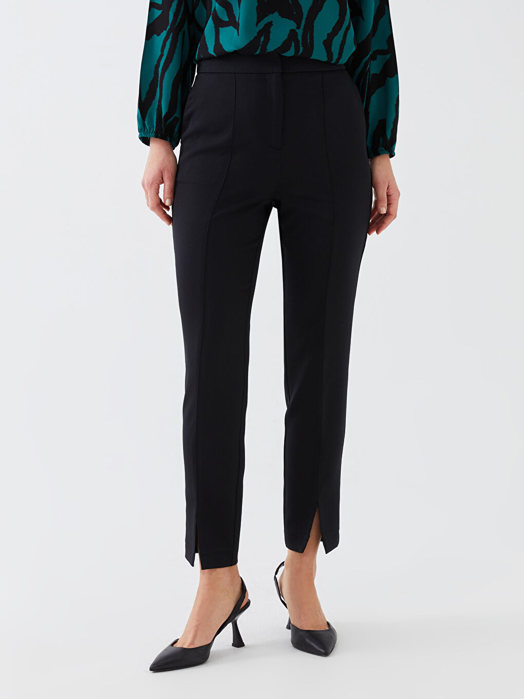 Брюки стандартного кроя с карманами для женщин-5