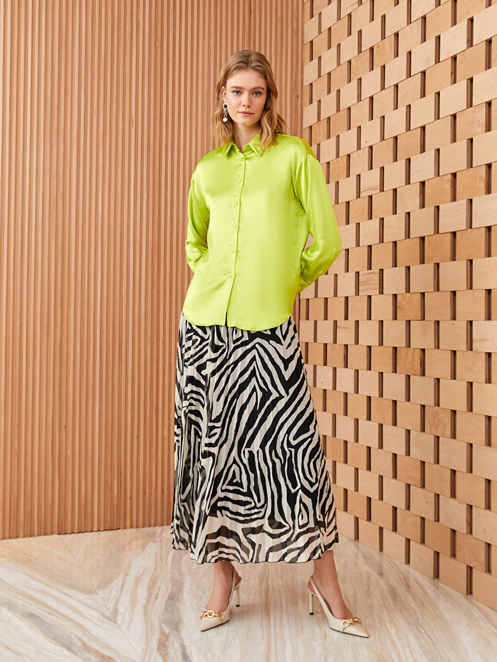 Plain Long Sleeve Satin Women's Shirt-2