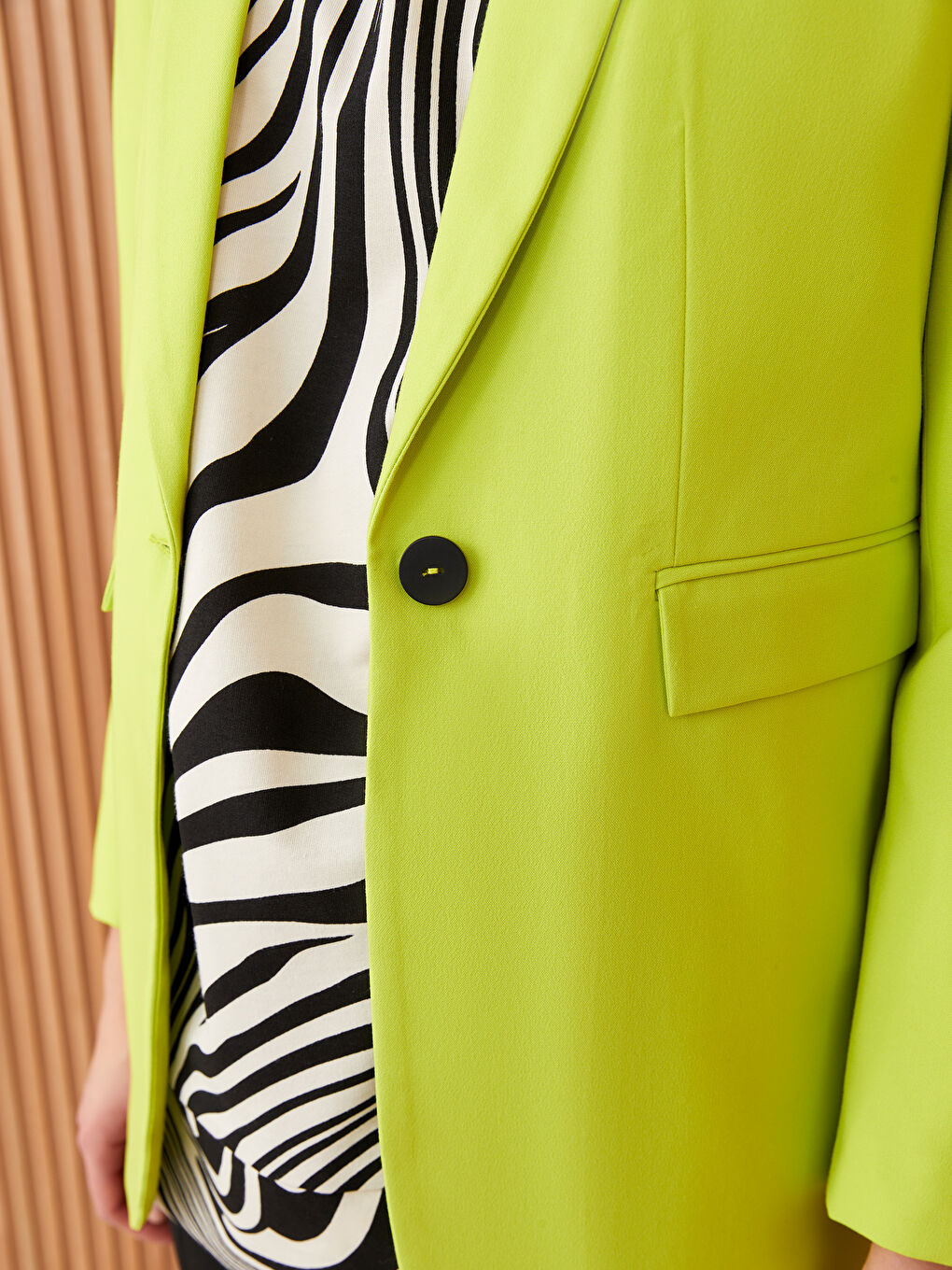 Однотонный пиджак с длинным рукавом для женщин-3