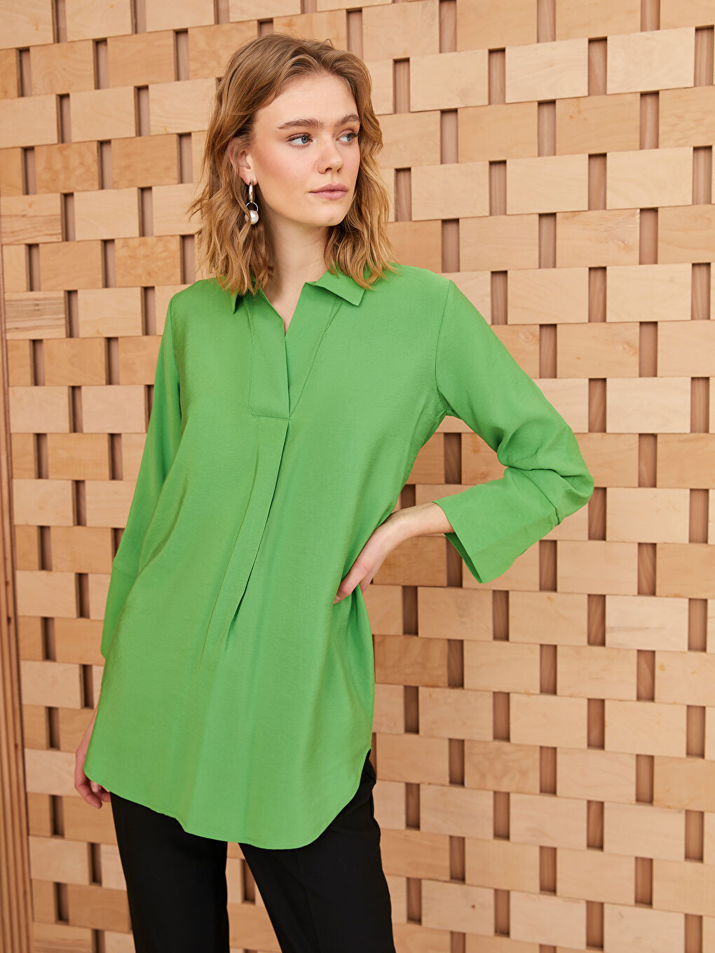 Yeşil Düz Uzun Kollu Kadın Gömlek Tunik