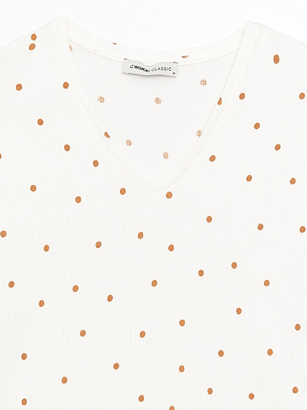 Ekru V Yaka Puantiyeli Kısa Kollu Kadın Tişört-7