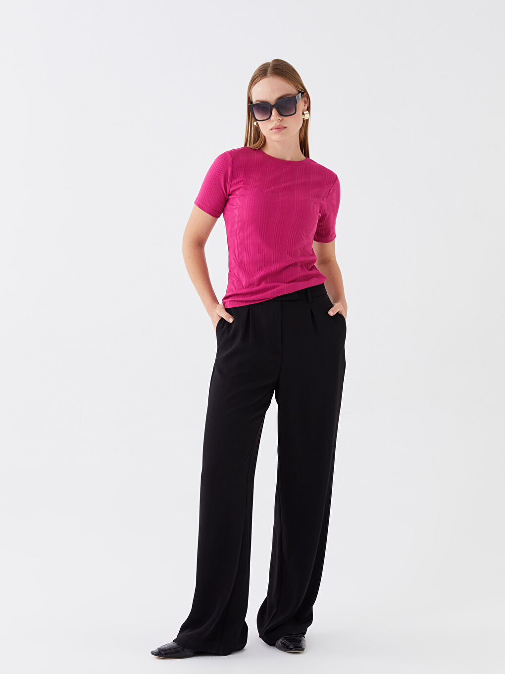 LCWAIKIKI Classic Crew Neck Self-Patterned Short Sleeve Women's T-Shirt -S3FD80Z8-GZN