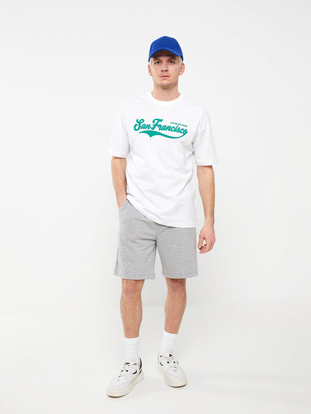 Beyaz Bisiklet Yaka Kısa Kollu Baskılı Penye Erkek Tişört-2