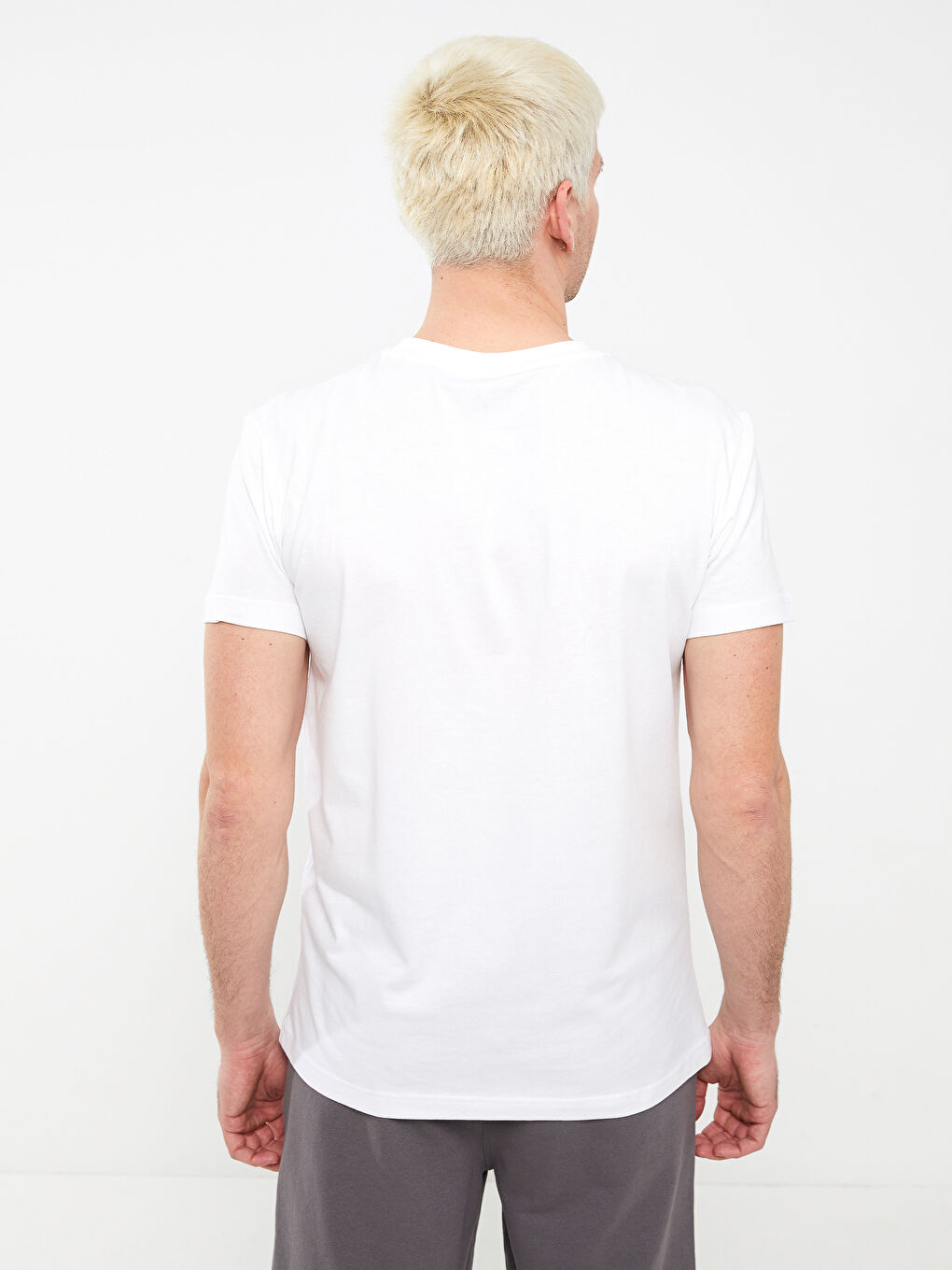 Beyaz Bisiklet Yaka Kısa Kollu Baskılı Penye Erkek Tişört-4